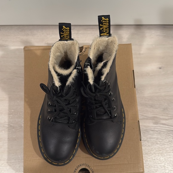 Dr. Martens Jadon Boot Faux Leather Fur Lined Platforms - Picture 5 of 5